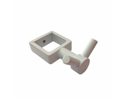 Крючок разъемный квадратный ВКР-06 (30х30), белый Ral 9016	