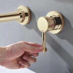 Смеситель скрытого монтажа Rea LUNGO LONG MATT GOLD + BOX REA-B4109