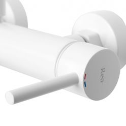 Смеситель для ванны Rea LUNGO WHITE REA-B8030