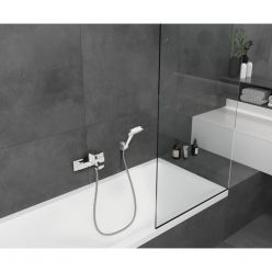 Смеситель Hansgrohe Vernis Shape 71450000 для ванны с душем