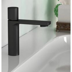 Смеситель для раковины Vincea Vogue VBF-4V3MB