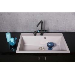 Мойка кухонная Omoikiri Daisen 77-BL 77x51 черный