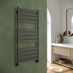 Полотенцесушитель водяной Stinox Sanremo Luxe 50x120 черный матовый