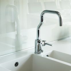 Смеситель для кухни Oras Il Bagno Alessi One 8535F с клапаном