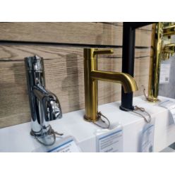 Смеситель Whitecross Y brushed gold Y1211GLB для раковины, цвет брашированное золото