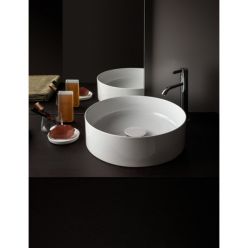 Рукомойник Laufen Kartell [812331] 8.1233.1.000.112.1 42x42 без отв, для смесителя и перелива